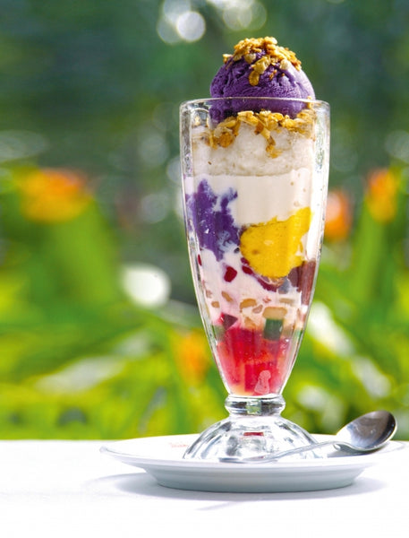 A tall, colorful glass of halu-halo. (Source: Wow Special Foodie)