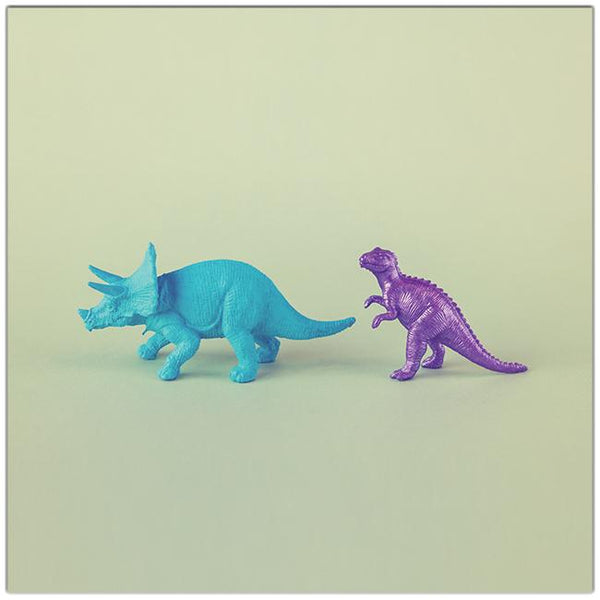 toy dinosaurs