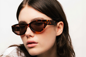 Cat-eye sunglasses