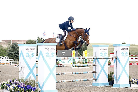 Natasha Traurig wearing a custom show coat by Alex of Solea Equestrian.