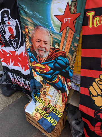 Lula as superman banner