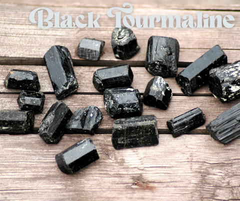 Black tourmaline for the aura