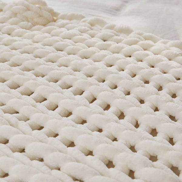 chunky knit blanket