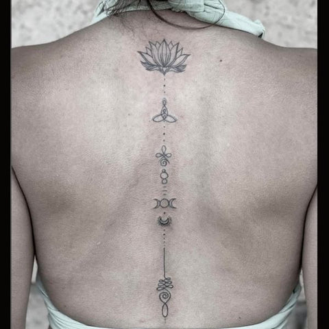 30 Gorgeous Spine Tattoos for Women in 2023