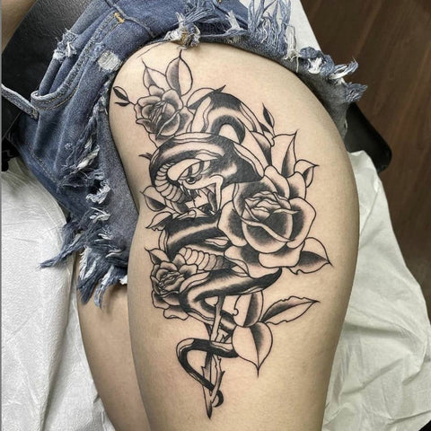 Dope Tattoos™ on Twitter | Front thigh tattoos, Thigh tattoos women, Tattoos