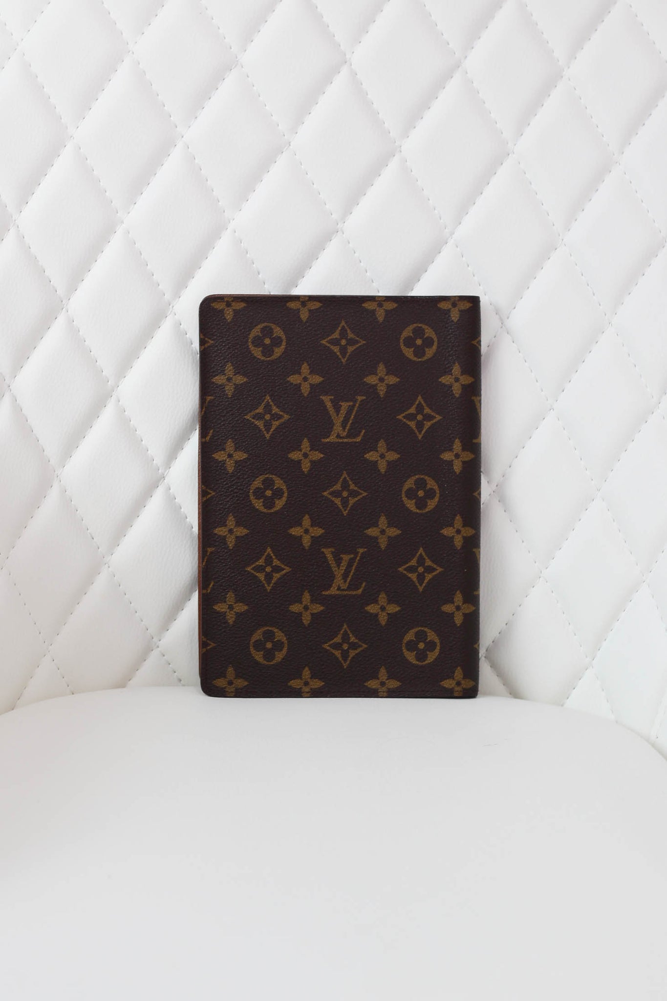 Louis Vuitton Monogram Desk Agenda Designer Arm Candy