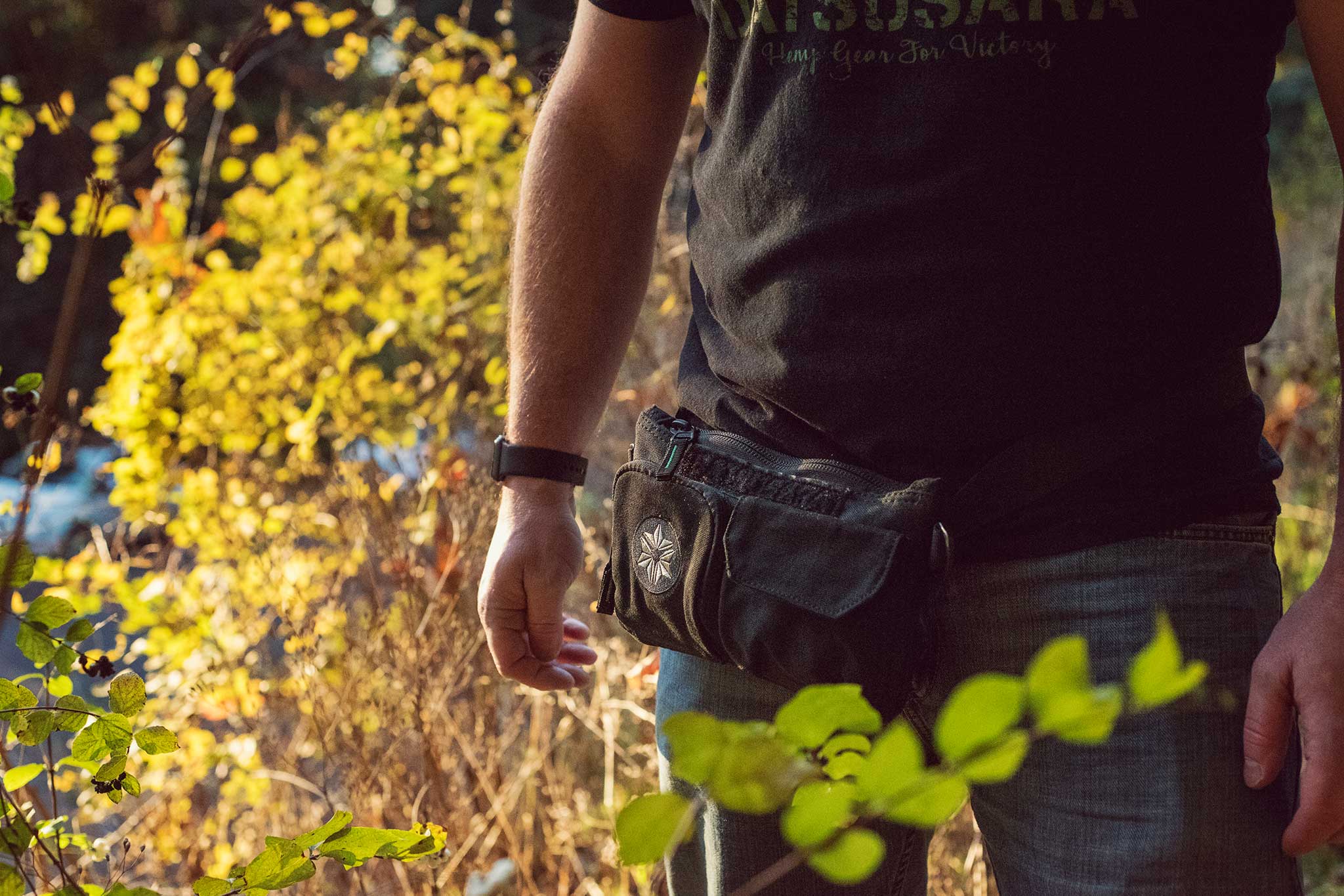 low profile fanny pack