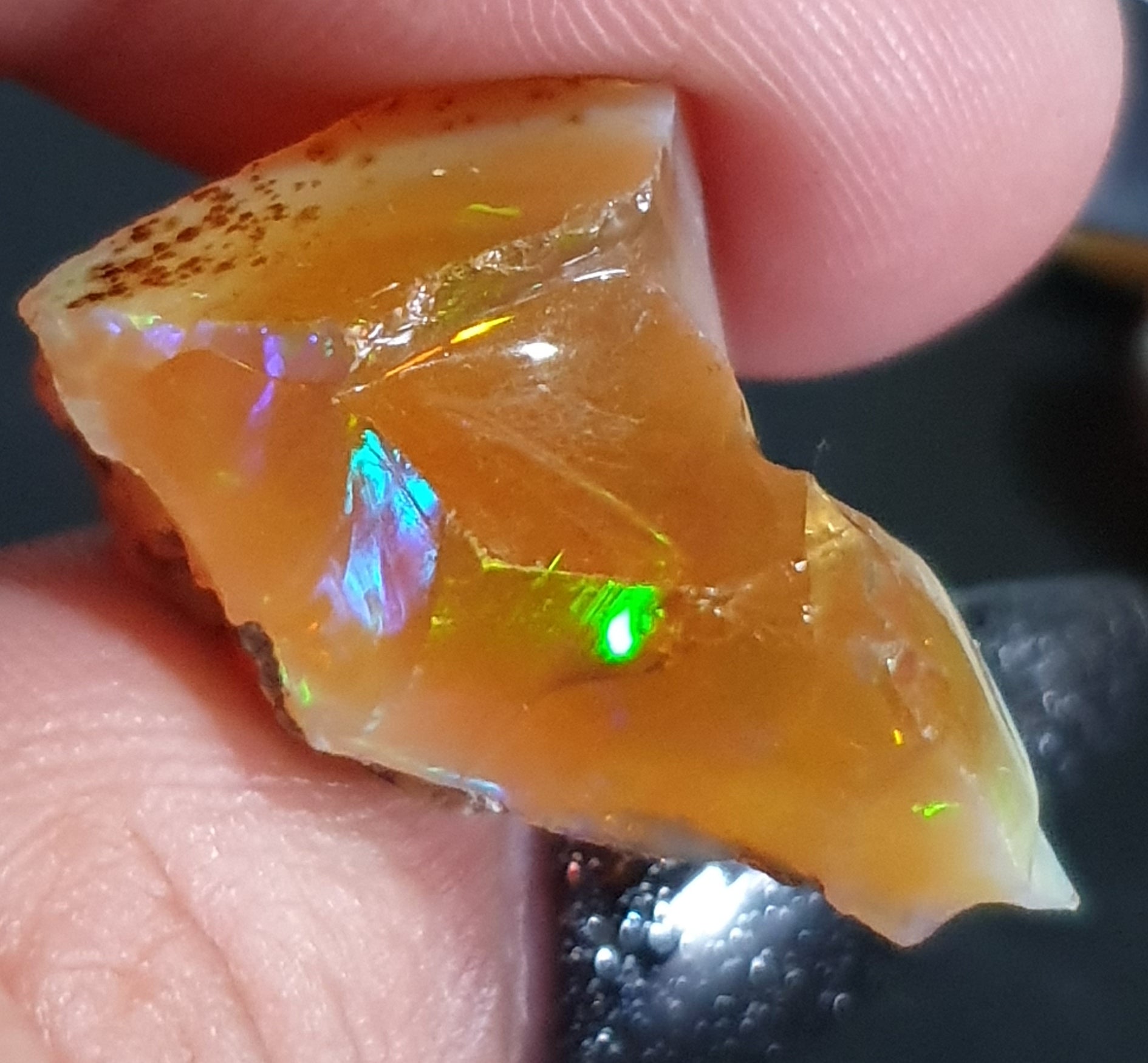 Welo Honeycomb Raw Crystal Opal