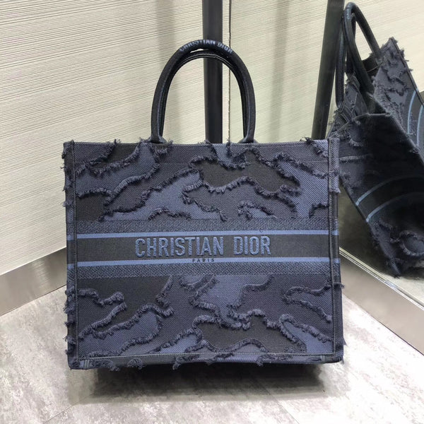 christian dior book tote price