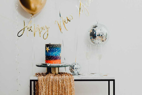 New years cake and decorations