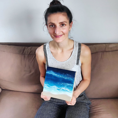 Lauriane Charles Epoxy Resin Artist from France