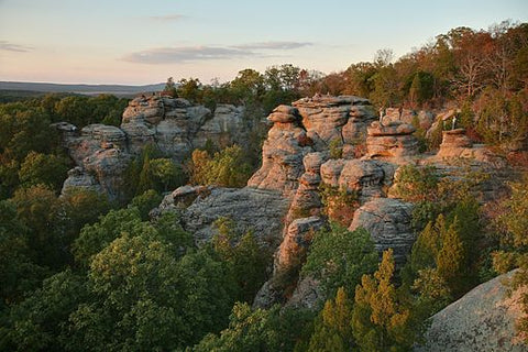 Garden of the Gods sunset in Illinois.