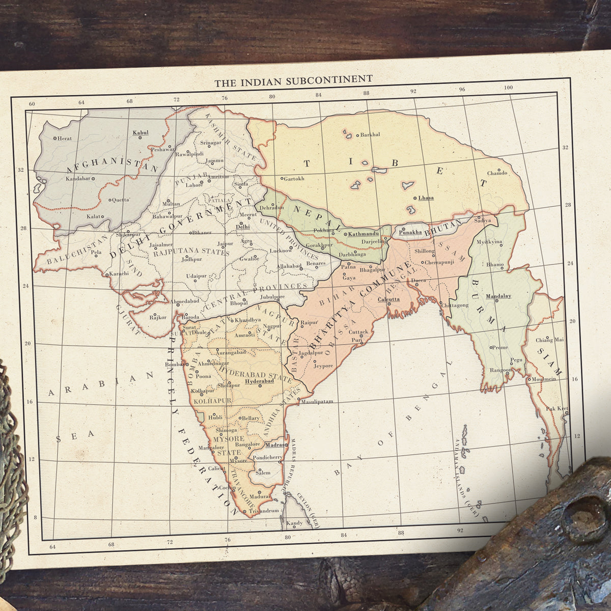 Milites-India-Map-Poster-Mockup_1200x120