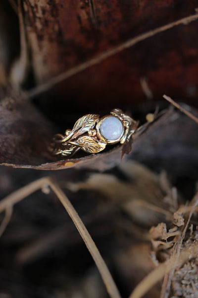 Round opal engagement ring, leaves band / Cornus - Eden Garden Jewelry™