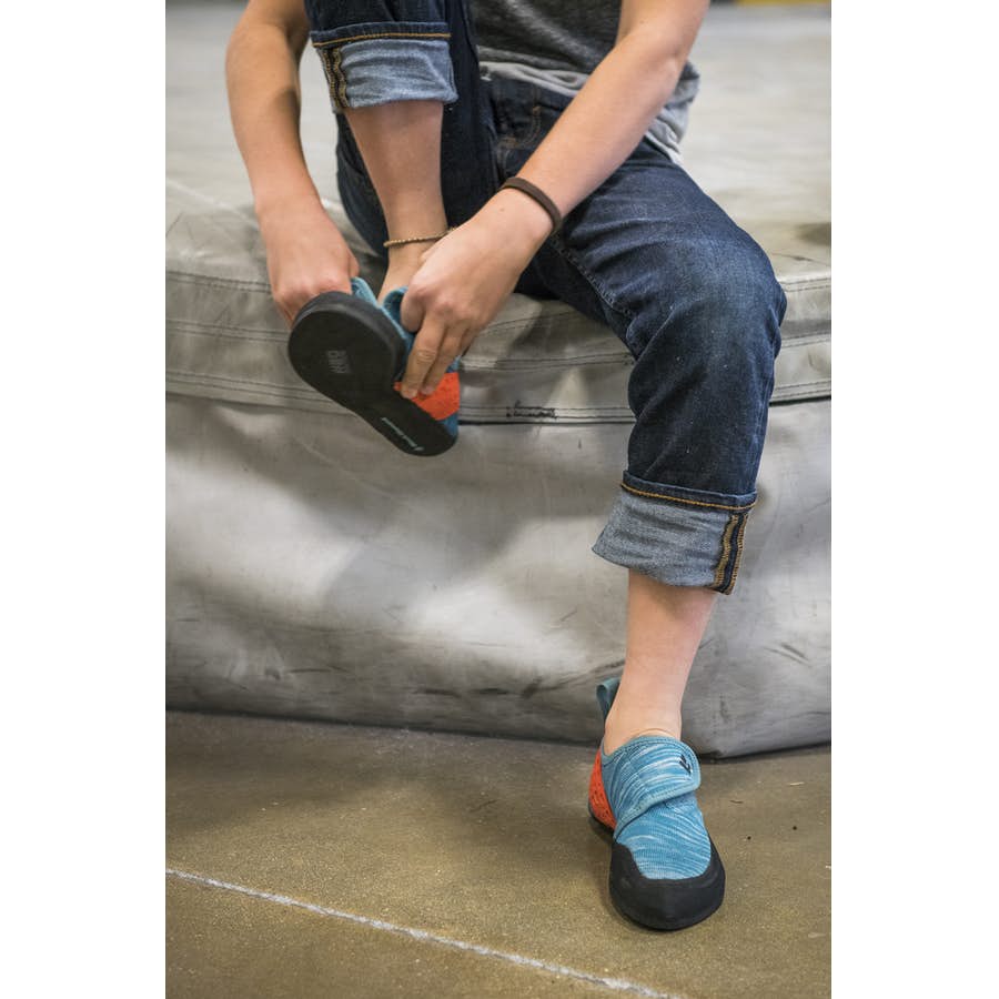 black diamond kids climbing shoes