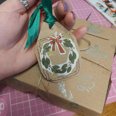 How to make a simple gift tag - Parade Handmade