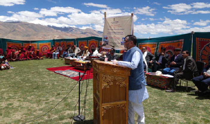 Image: Textile Minister of India, Santosh Kumar Gangwar inaugurating centre for wool at Korzok, district Leh, 2016 