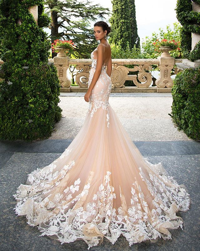 Buy Mermaid Light Pink Backless Lace Appliques Wedding Dresses Short Sleeve Bridal Dress Js510 