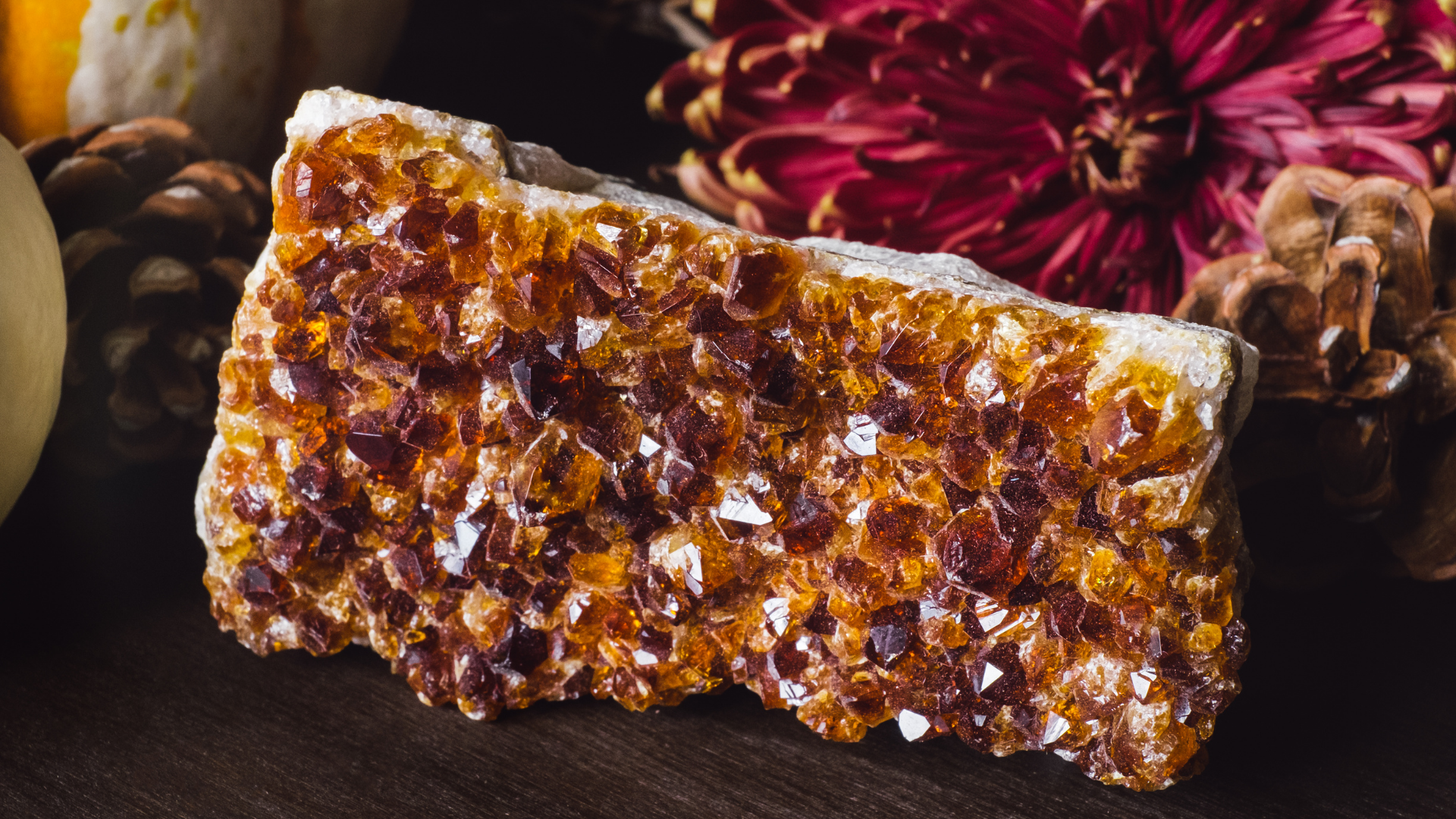 Citrine to manifest new year resolutions