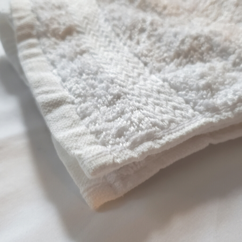 Adyrescia Chunky Knit Blanket Throw | 100% Hand Knit with Jumbo Chenille  Yarn (30x40, Cream White)