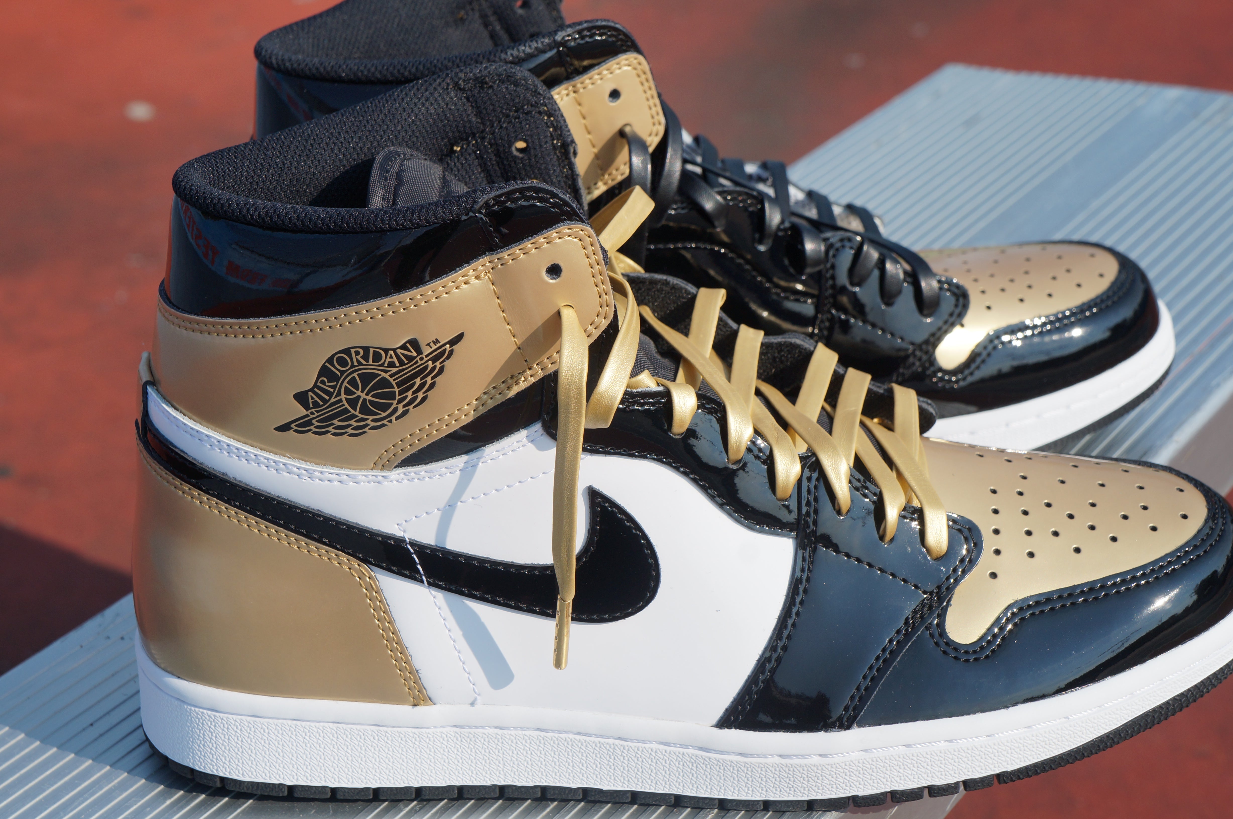 gold leather shoe laces