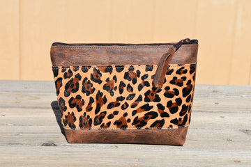 Toiletry/makeup bag