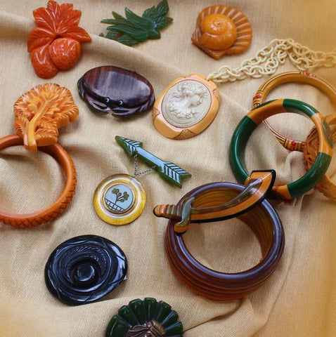 Bakelite jewelry | Peters Vaults