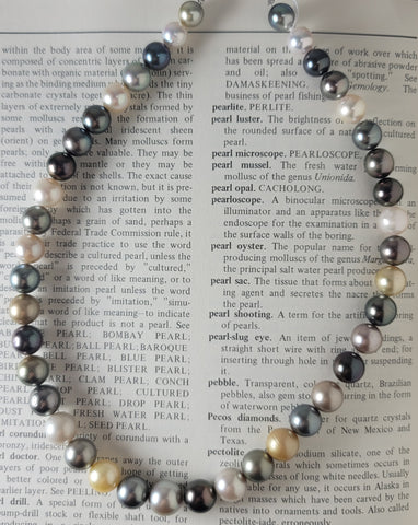 Multi-Pearl Strand | Peters Vaults Jewelry Glossary