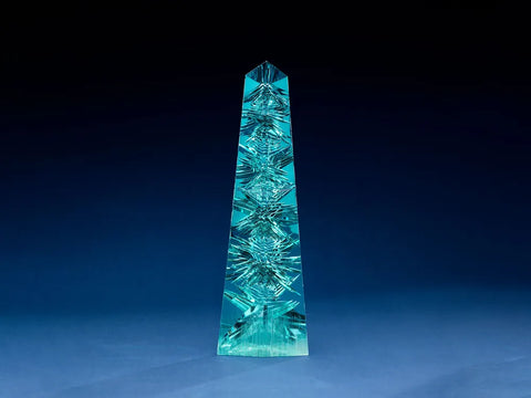 Smithsonian Dom Pedro Aquamarine 10363 carats  - Peter Vaults