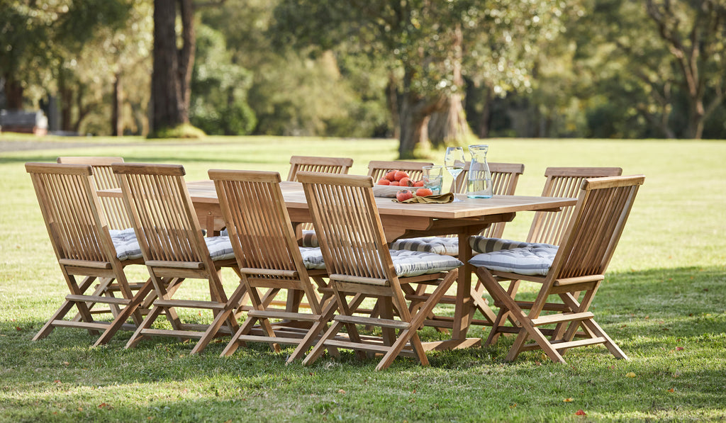 teak classic folding chairs and rectangle teak table