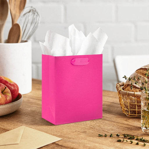 Hallmark 6.5 Xoxo Small Valentine's Day Gift Bag with Tissue Paper