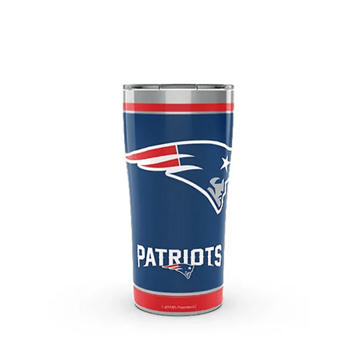 https://cdn.shopify.com/s/files/1/0085/6211/4675/products/tervis-nfl-new-england-patriots-touchdown-20-oz-stainless-tumbler-400073_512x512.jpg?v=1692753223