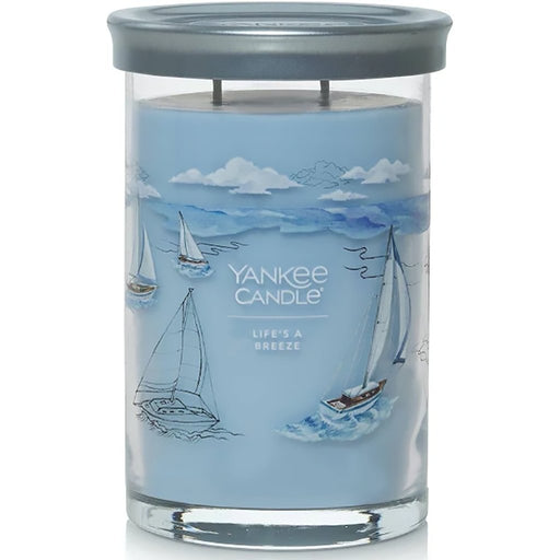 Yankee Candle : Signature Large Tumbler Candle - Art in the Park - Annies  Hallmark and Gretchens Hallmark $31.99