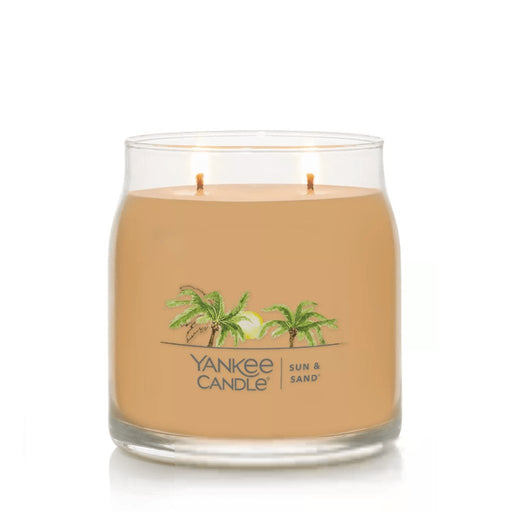 Yankee Candle : Signature Medium Jar Candle in Ocean Air - Annies Hallmark  and Gretchens Hallmark $25.49