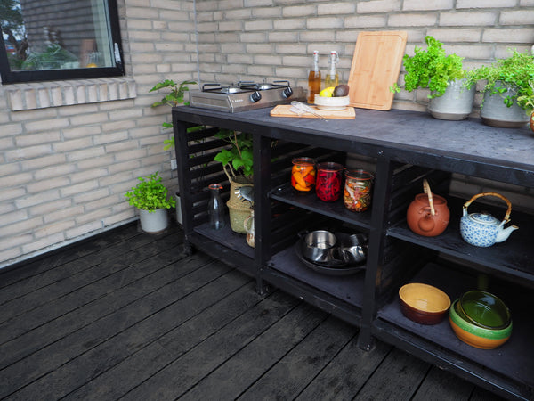 guide to building your own outdoor kitchen