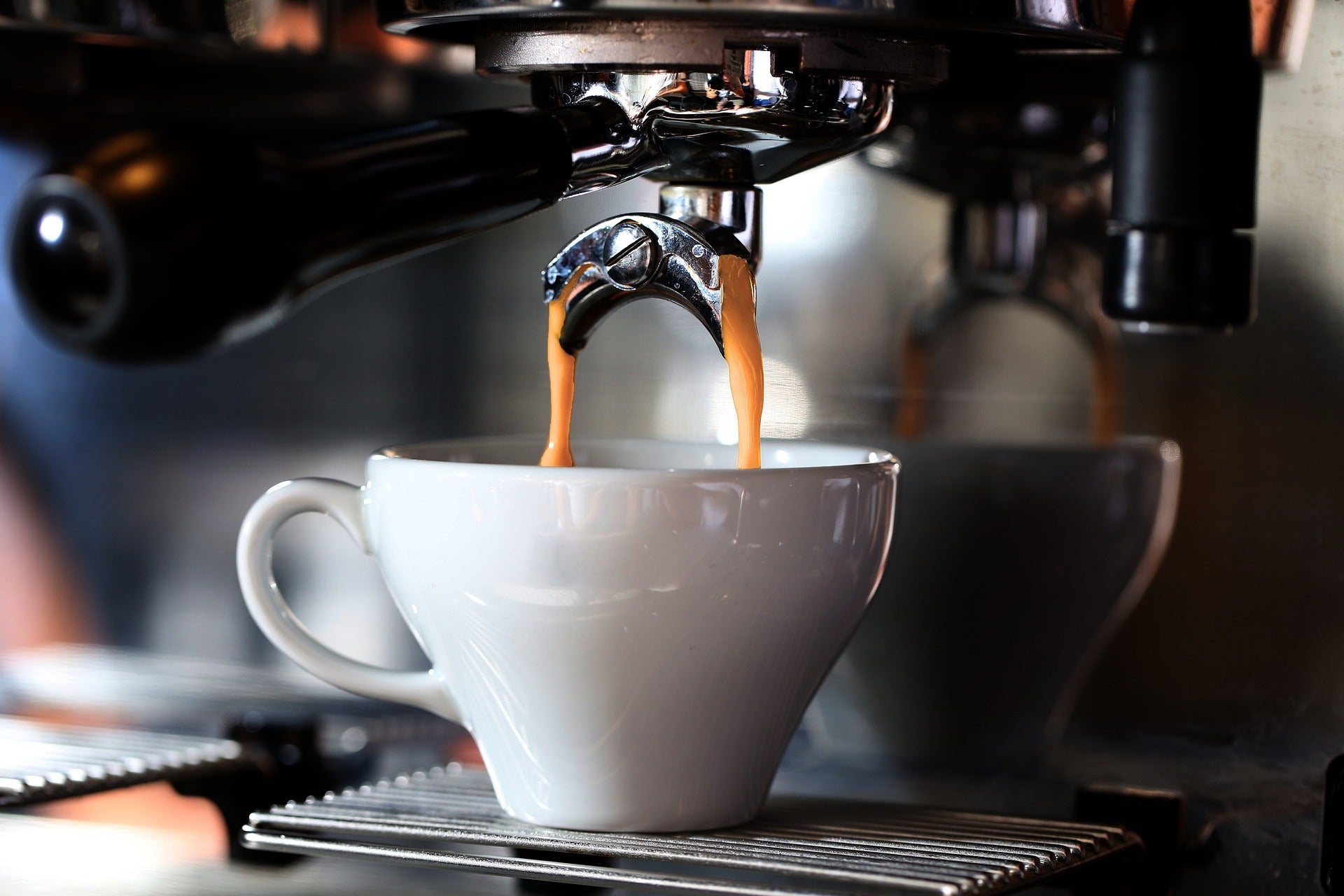 Brewing the Perfect Cup of Coffee with a Coffee Machine