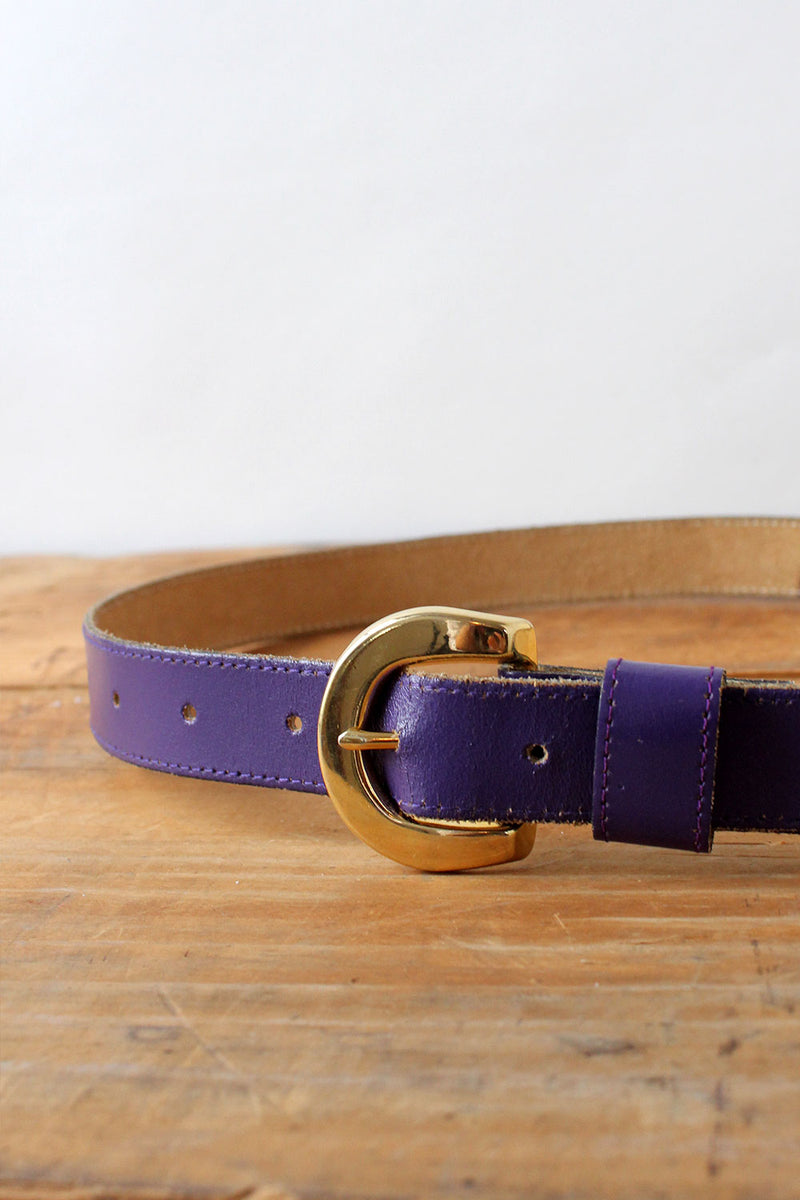 Grape Leather Belt – OMNIA