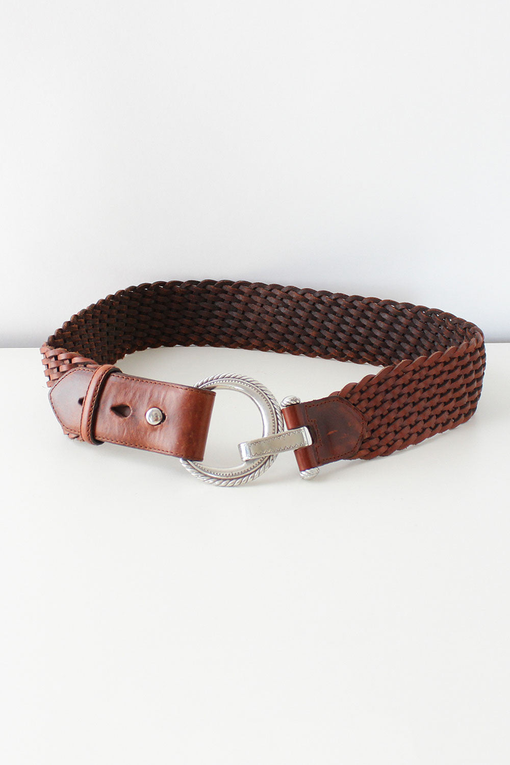 Crescent Braided Leather Belt – OMNIA