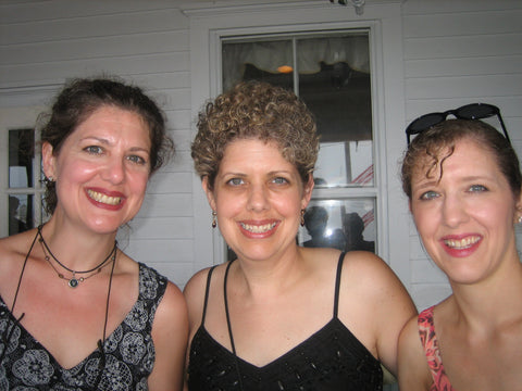 Valerie Peterson with sisters