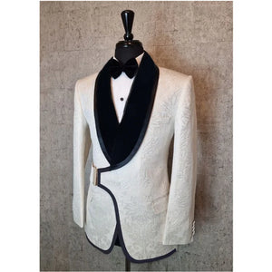 Luxury White & Black Jacquard Tuxedo Blazer w/ Side Buckle - ENE TRENDS
