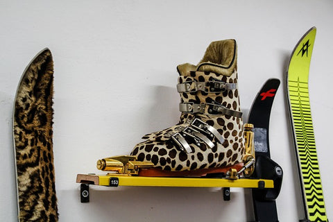 ENE-trends-cheetah-everything-skies-boots-hashion