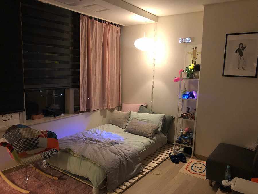 イマっぽい お部屋の作り方 すのこベッドを取り入れたルームコーデ Little Rooms