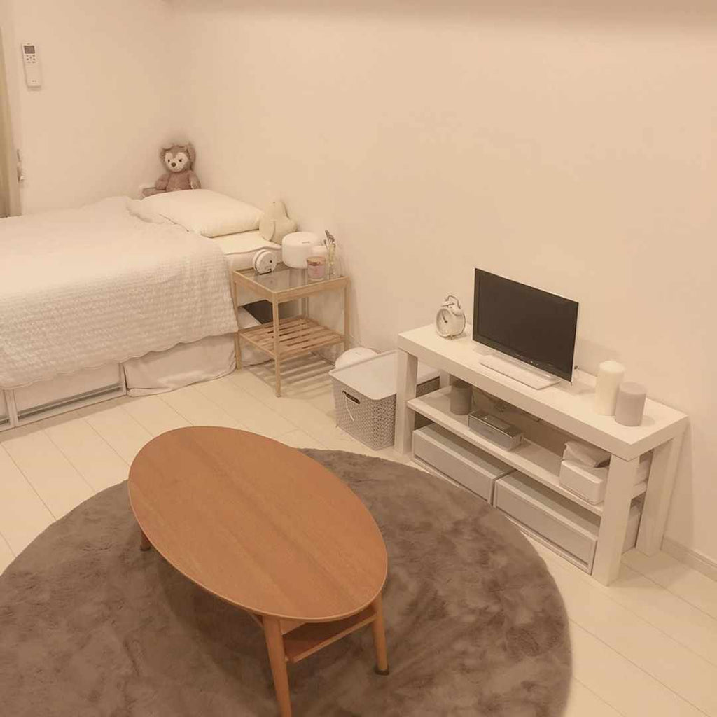 お部屋を優しい雰囲気に仕上げる「円形ラグ」のコーディネート – Little Rooms
