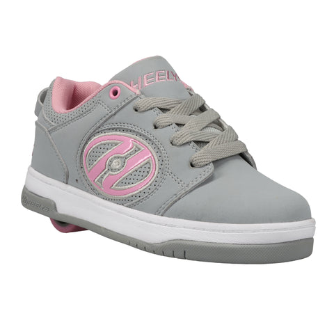 girl heelys