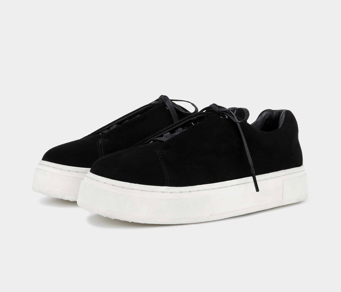 eytys doja suede black