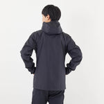 モデル 183cm　着用サイズ：M　着用カラー：ブラック