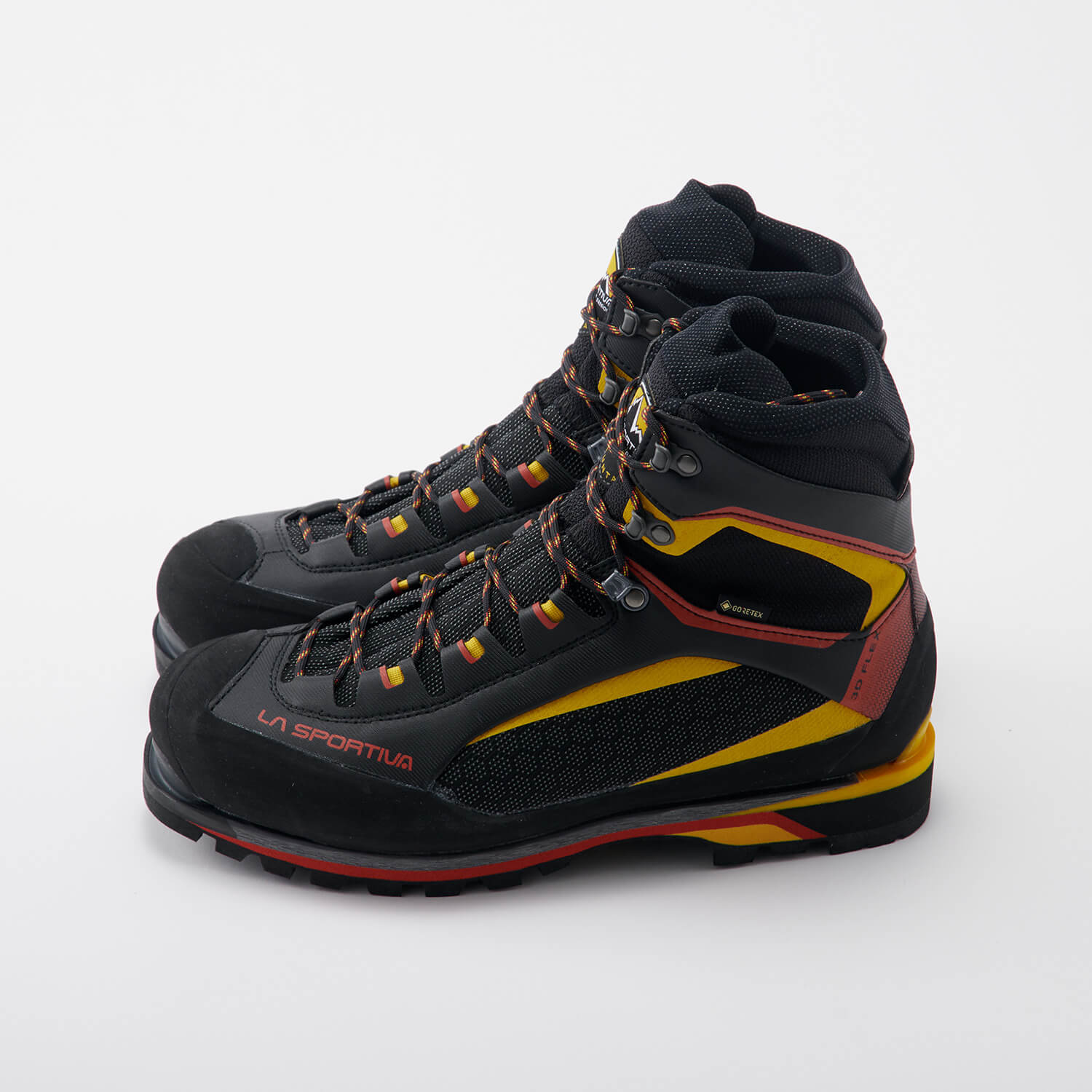 最先端 LA SPORTIVA トランゴ 好日山荘購入品 スポルティバ 登山靴