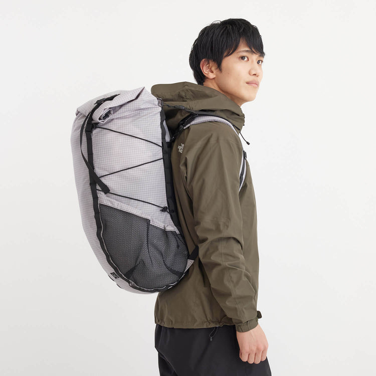 OGAWAND OWN ブラック Mサイズ - 登山用品