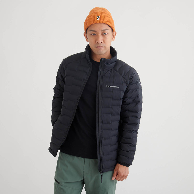 【新品】peak performance アルゴンライトジャケット