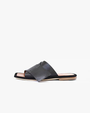 rejina pyo sandal